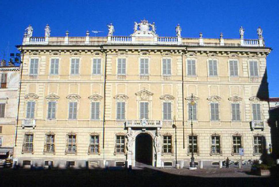 Palazzo_Vescovile.jpg
